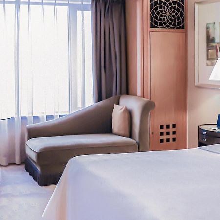 Sheraton Xi'An Hotel Exterior photo