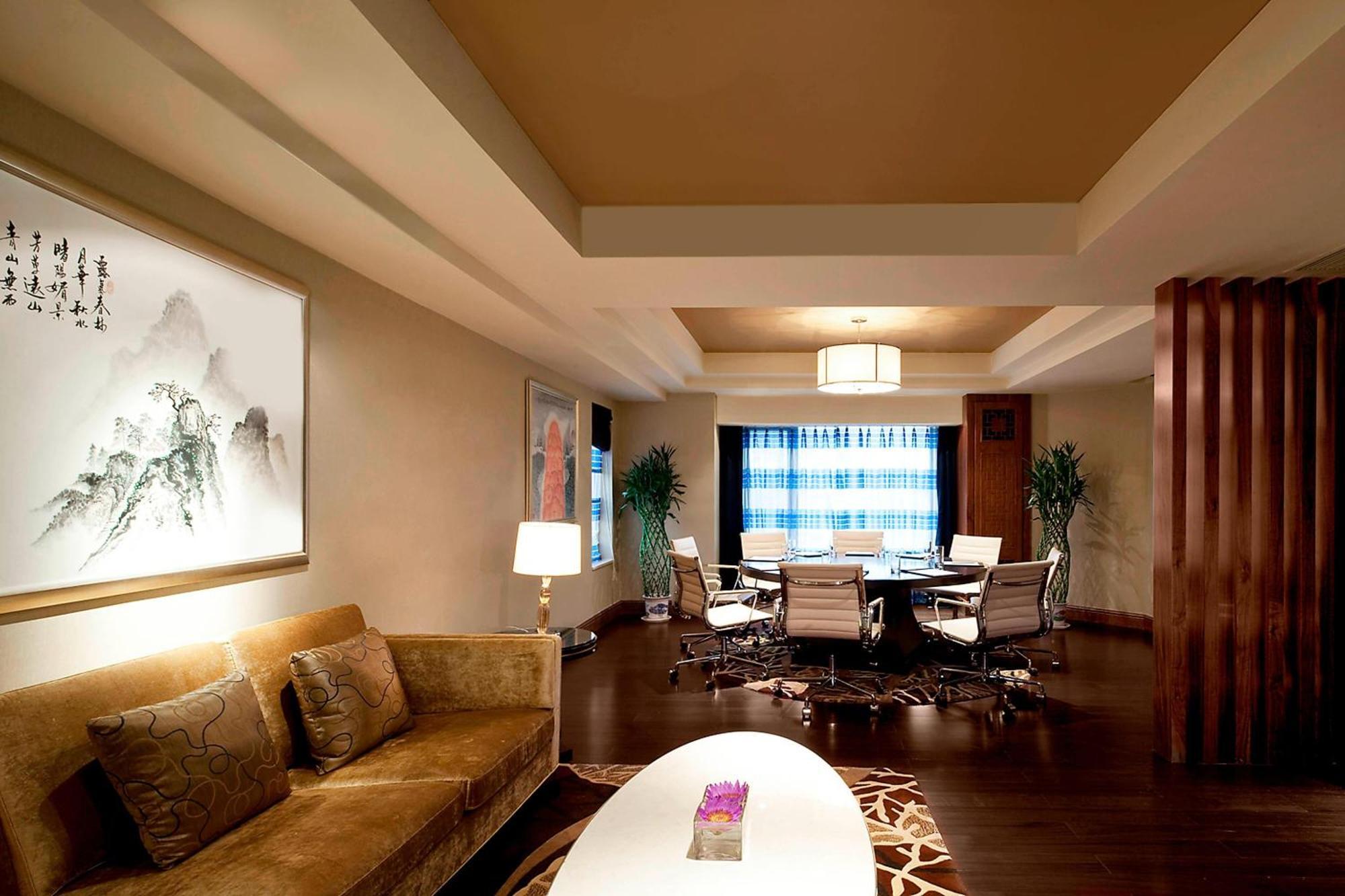 Sheraton Xi'An Hotel Exterior photo
