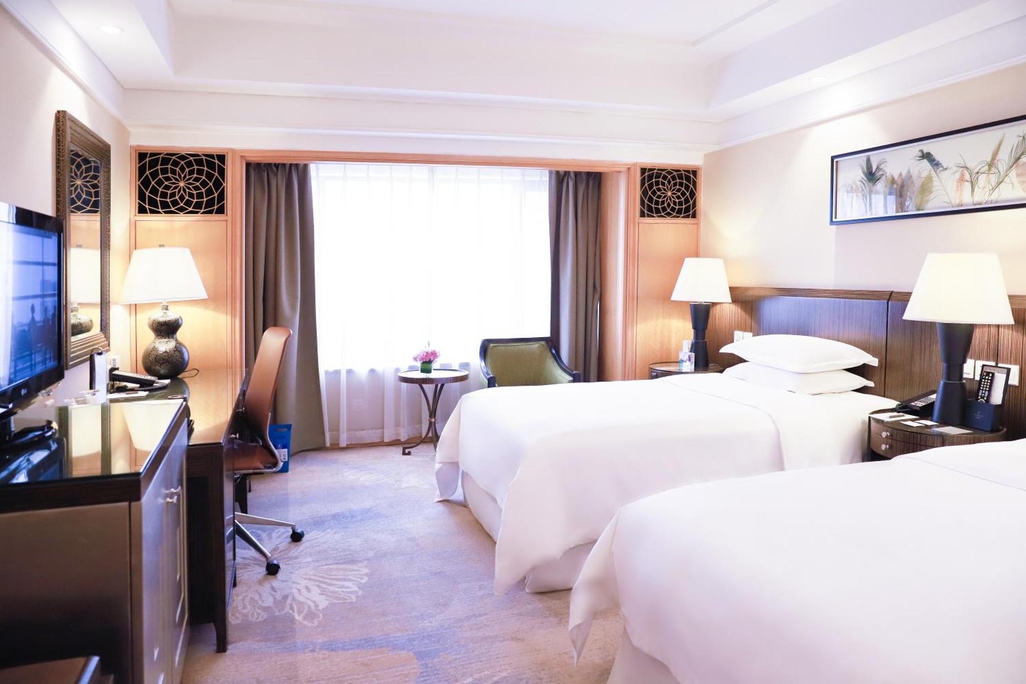 Sheraton Xi'An Hotel Exterior photo